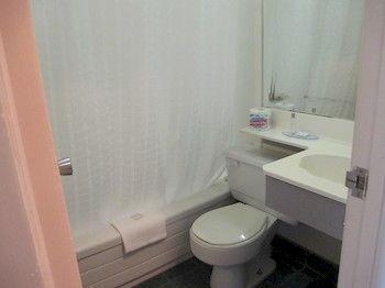 Balmer Hotel Red Lake Bagian luar foto